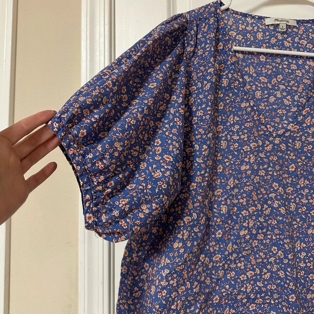 Madewell V-Neck Puff Sleeve Top in Summer Vines. 100% Cotton!